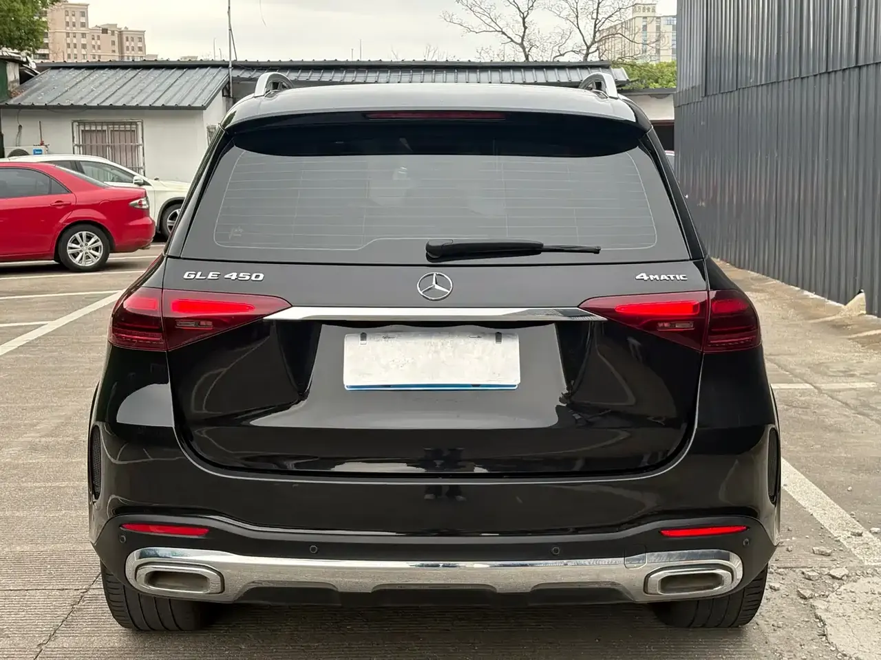 Mercedes-Benz GLE 2024 GLE 450 4MATIC Luxury фото 8