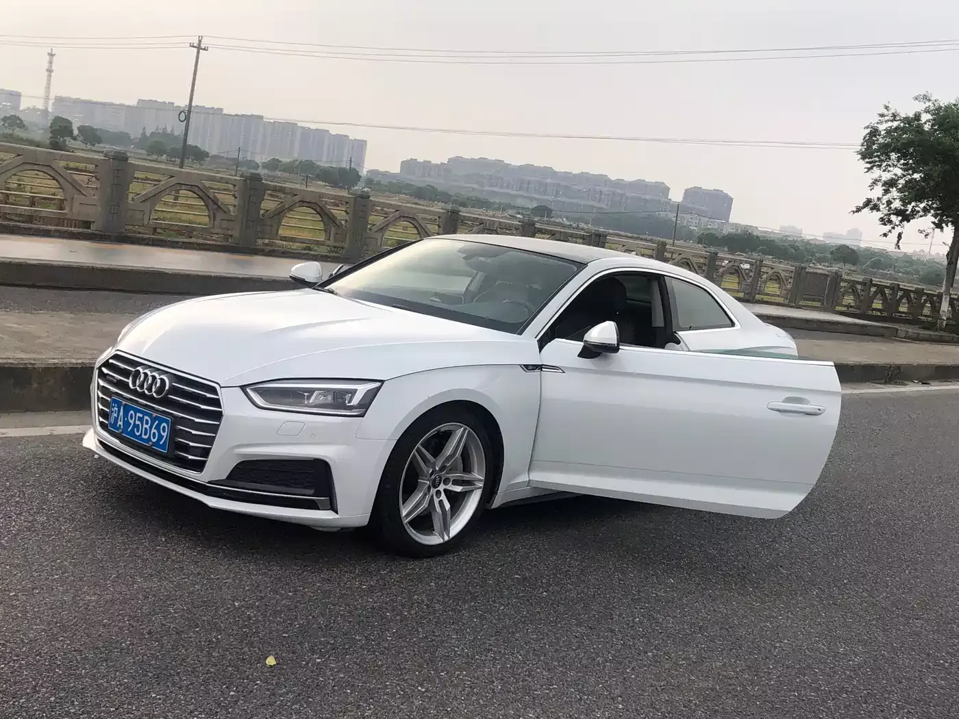 Audi A5 (Import) 2017 Coupe 45 TFSI quattro Sport фото 7