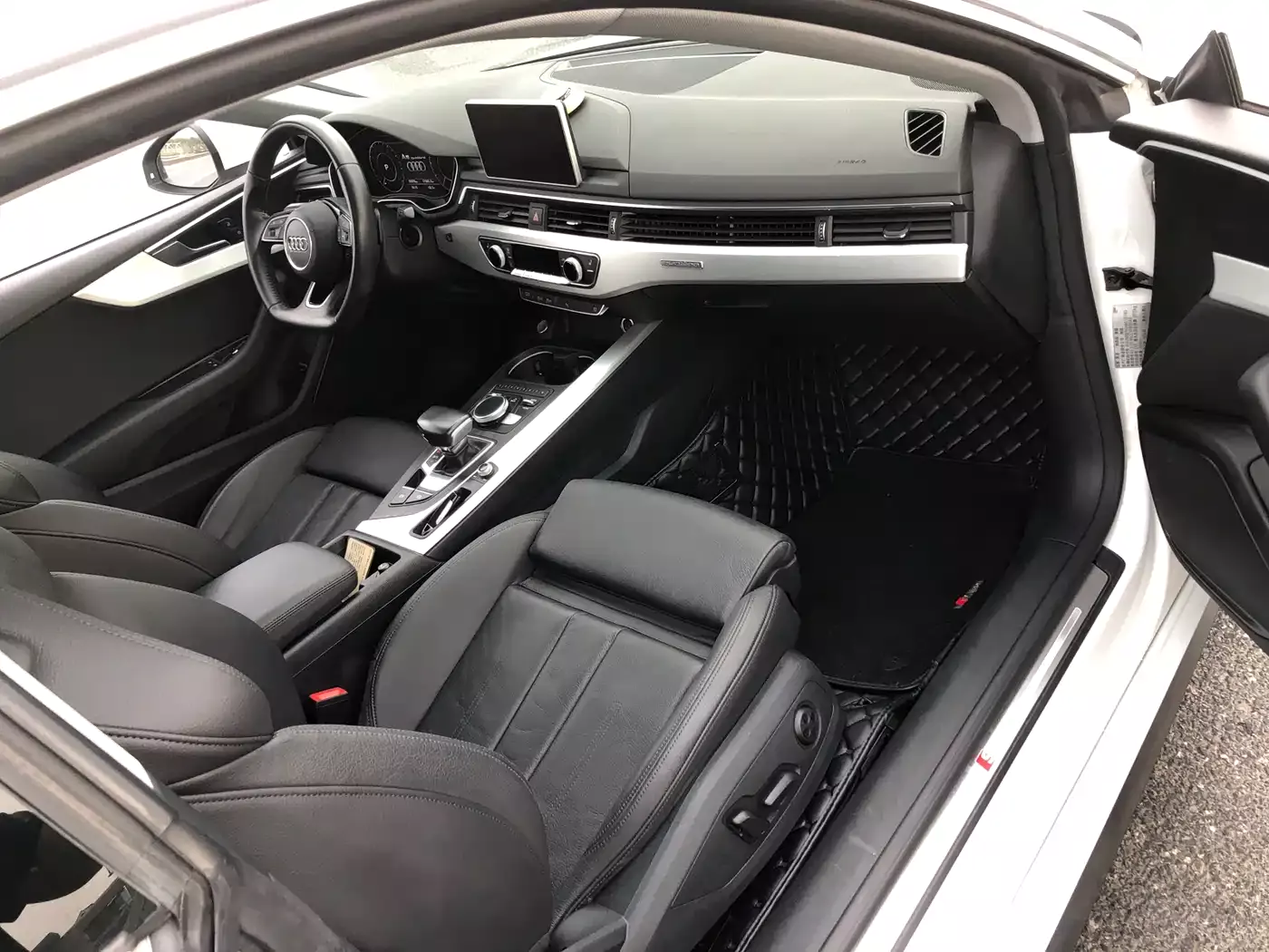 Audi A5 (Import) 2017 Coupe 45 TFSI quattro Sport фото 11
