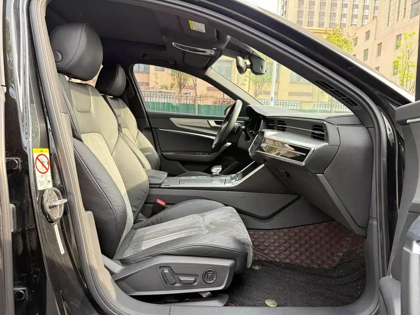 Audi A6L 2019 40 TFSI Luxury Dynamic фото 4