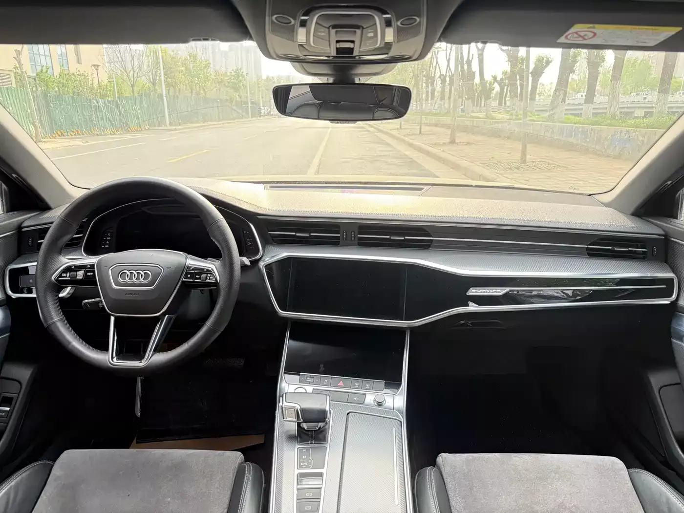 Audi A6L 2019 40 TFSI Luxury Dynamic фото 6