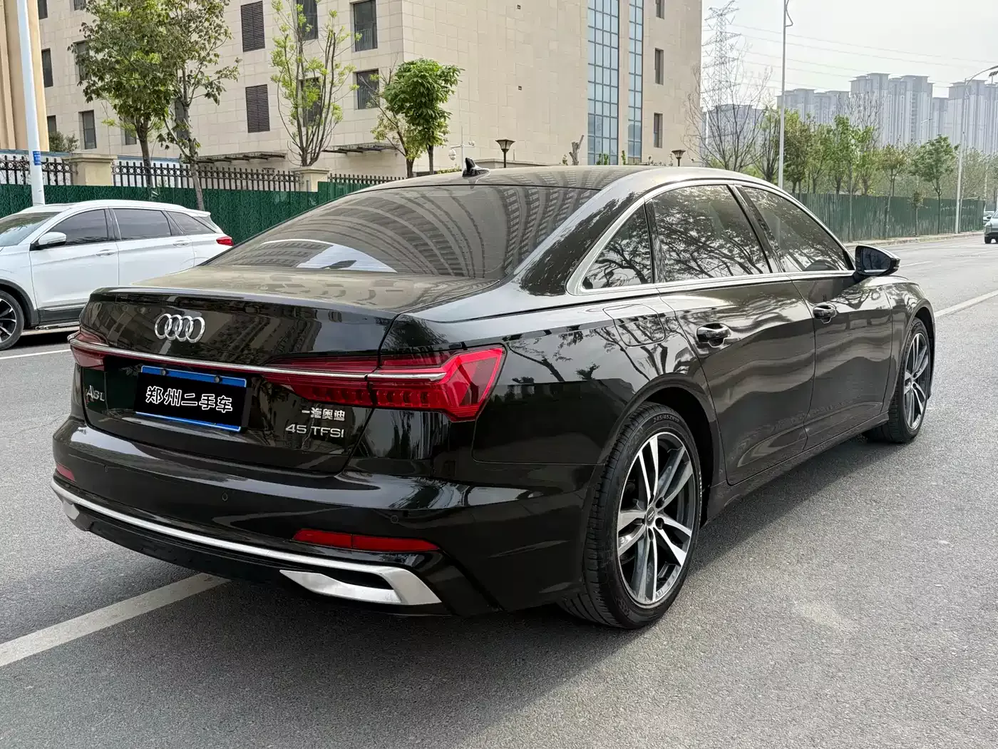Audi A6L 2019 40 TFSI Luxury Dynamic фото 7
