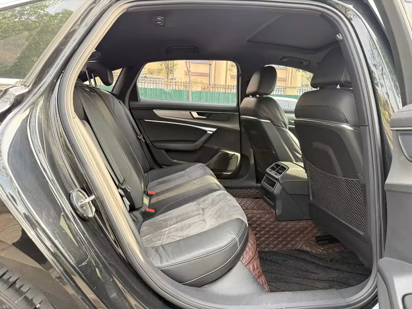 Audi A6L 2019 40 TFSI Luxury Dynamic фото 13