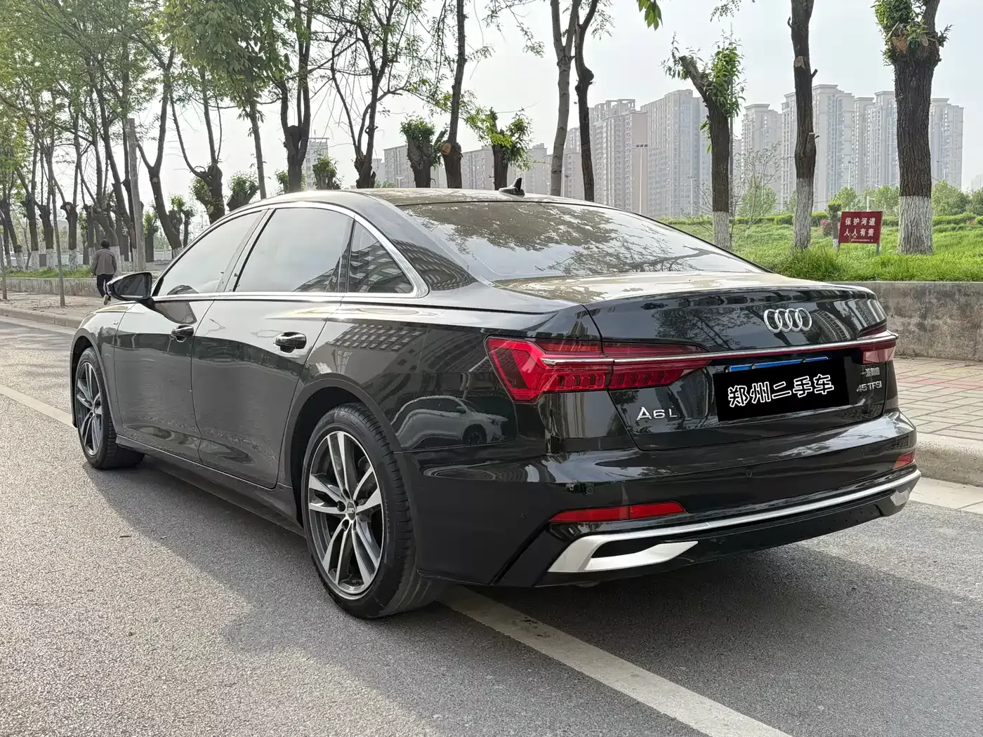 Audi A6L 2019 40 TFSI Luxury Dynamic фото 17