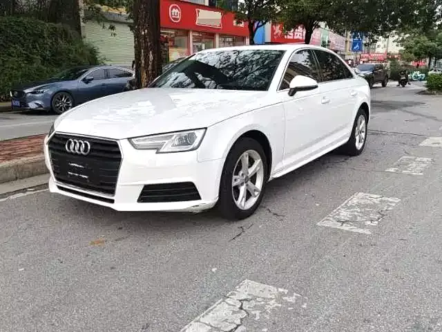 Audi A4L 2017 40 TFSI Progressive фото 3