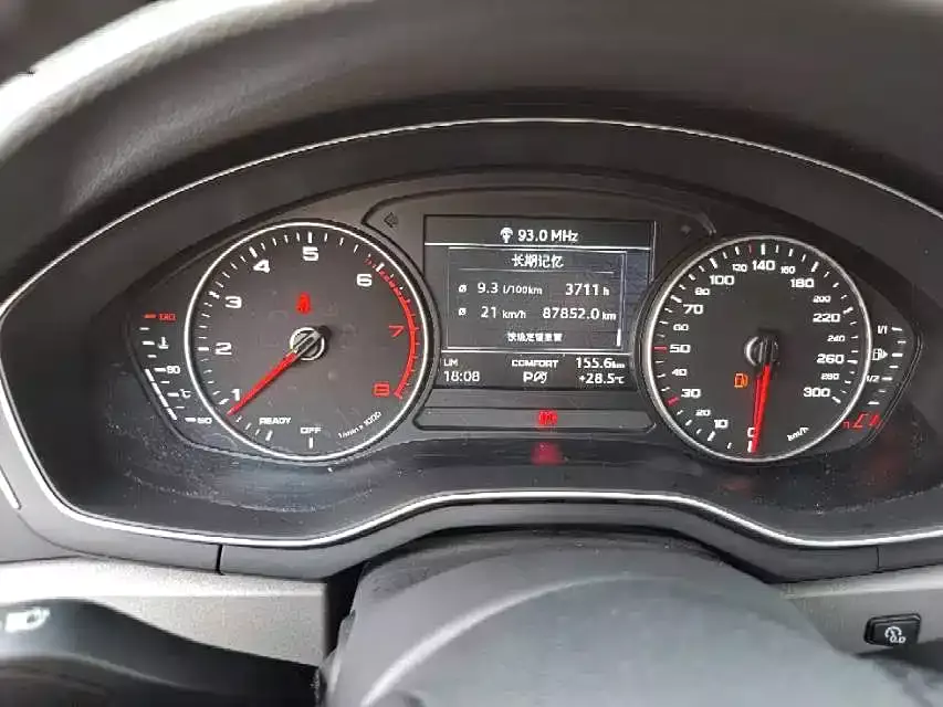 Audi A4L 2017 40 TFSI Progressive фото 7