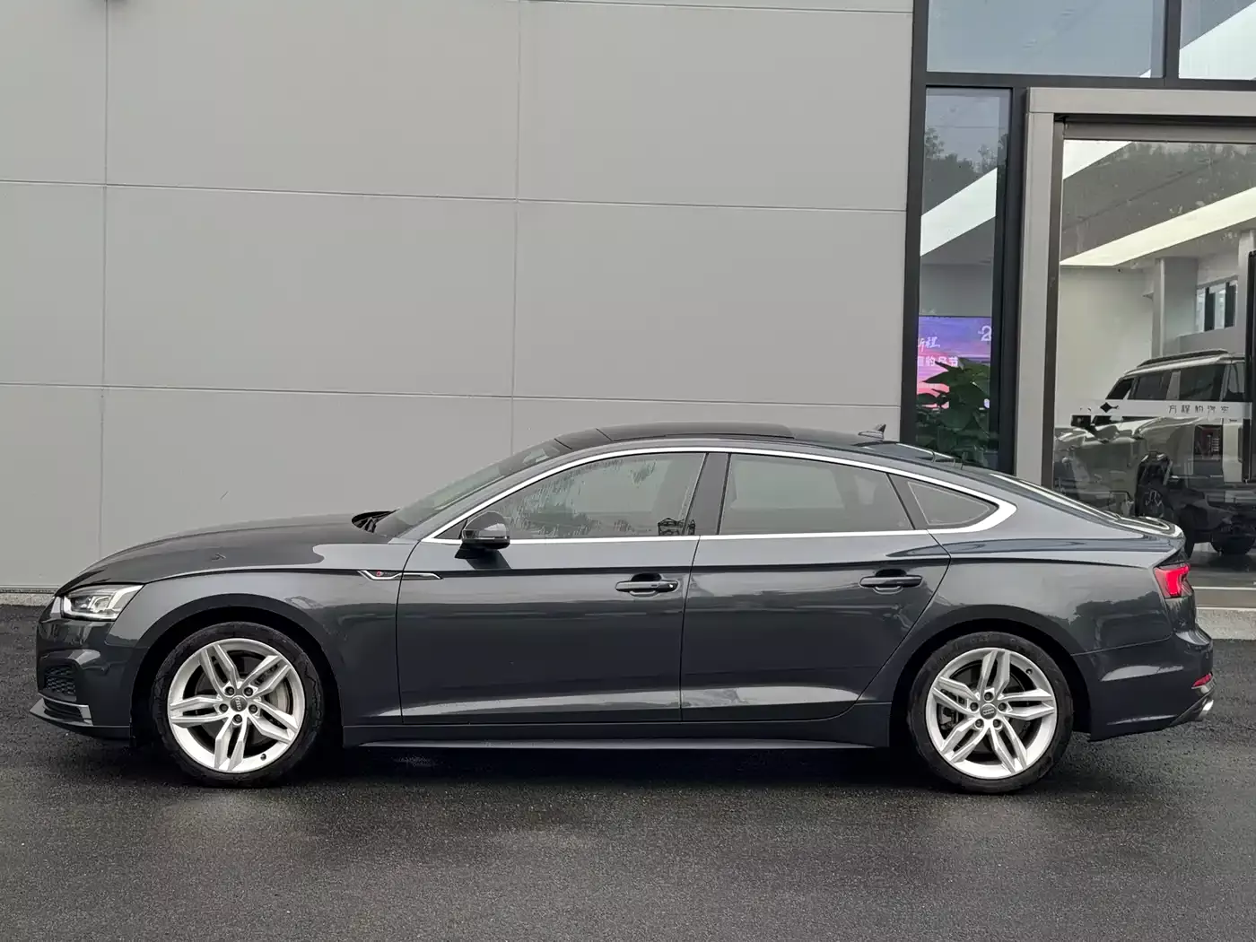 Audi A5 (Import) 2017 Sportback 45 TFSI Fashion фото 4