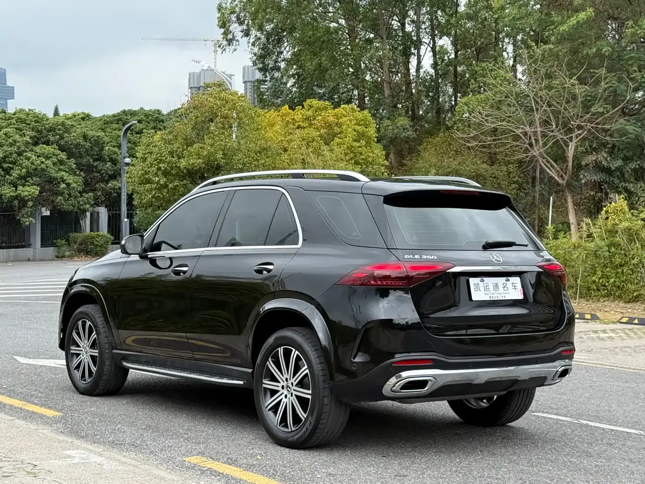 Mercedes-Benz GLE 2025 GLE 350 4MATIC Fashion фото 10