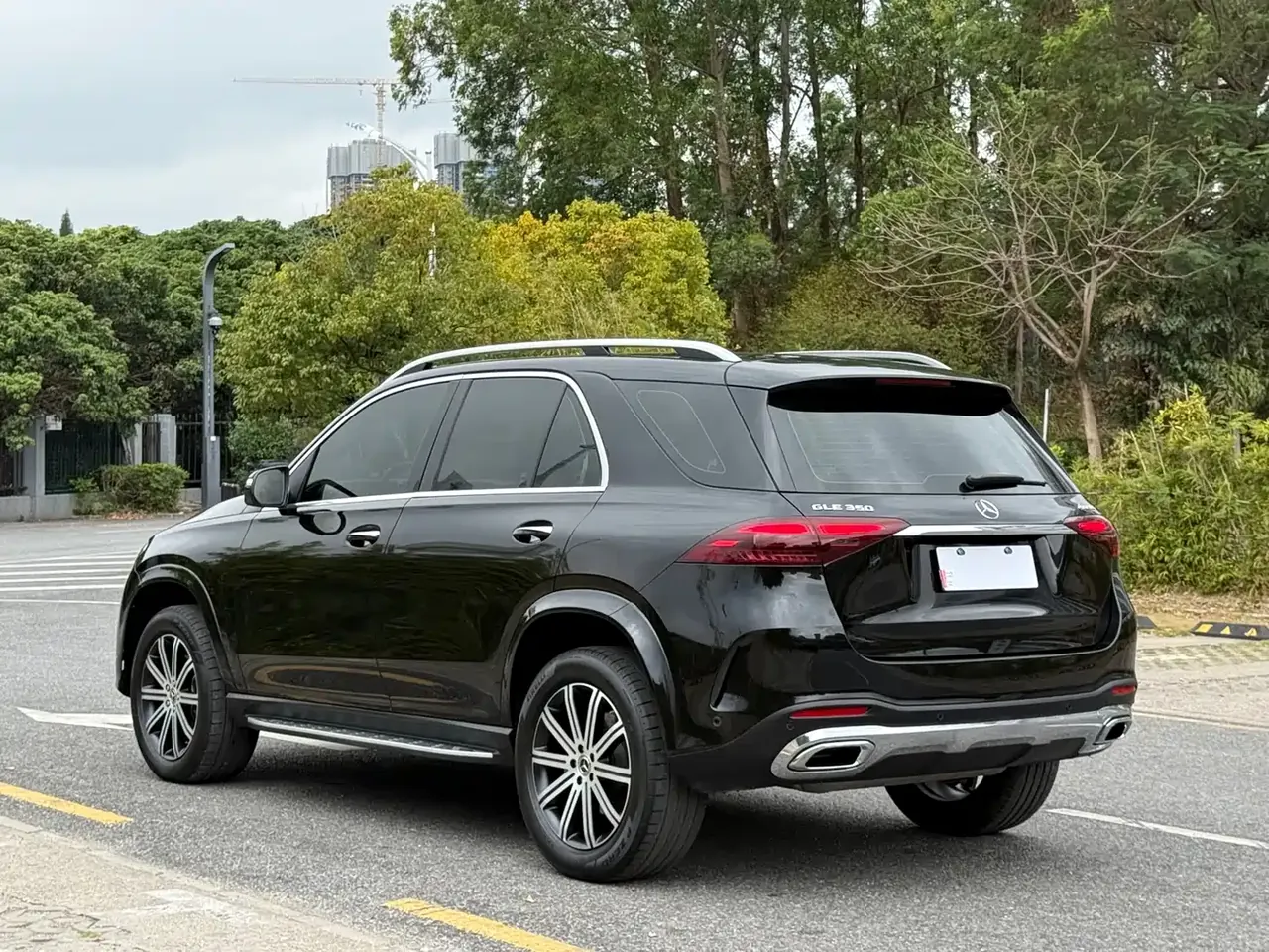 Mercedes-Benz GLE 2025 GLE 350 4MATIC Fashion фото 14
