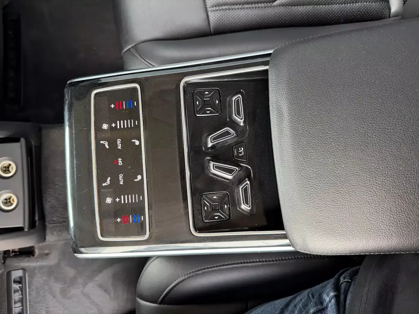 Audi A8 2019 Plus A8L 50 TFSI quattro Comfort фото 11