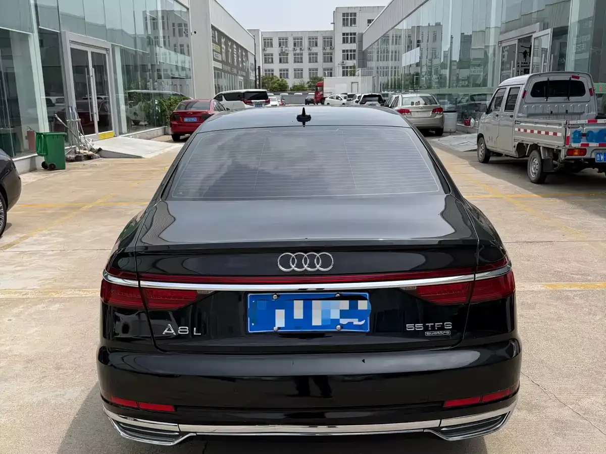 Audi A8 2019 Plus A8L 50 TFSI quattro Comfort фото 13