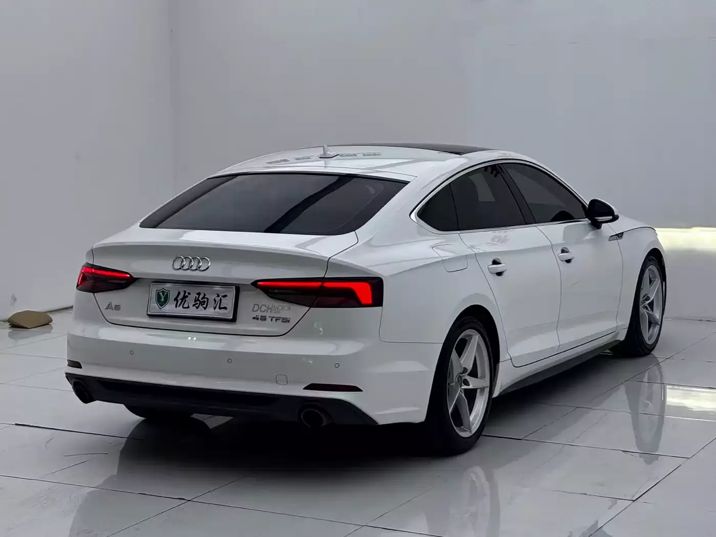 Audi A5 (Import) 2019 Sportback 40 TFSI Fashion фото 5