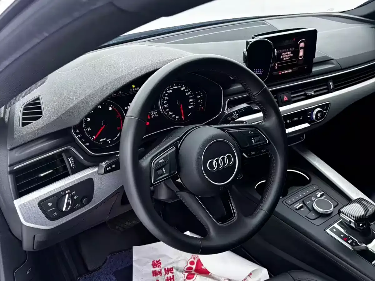 Audi A5 (Import) 2019 Sportback 40 TFSI Fashion фото 15