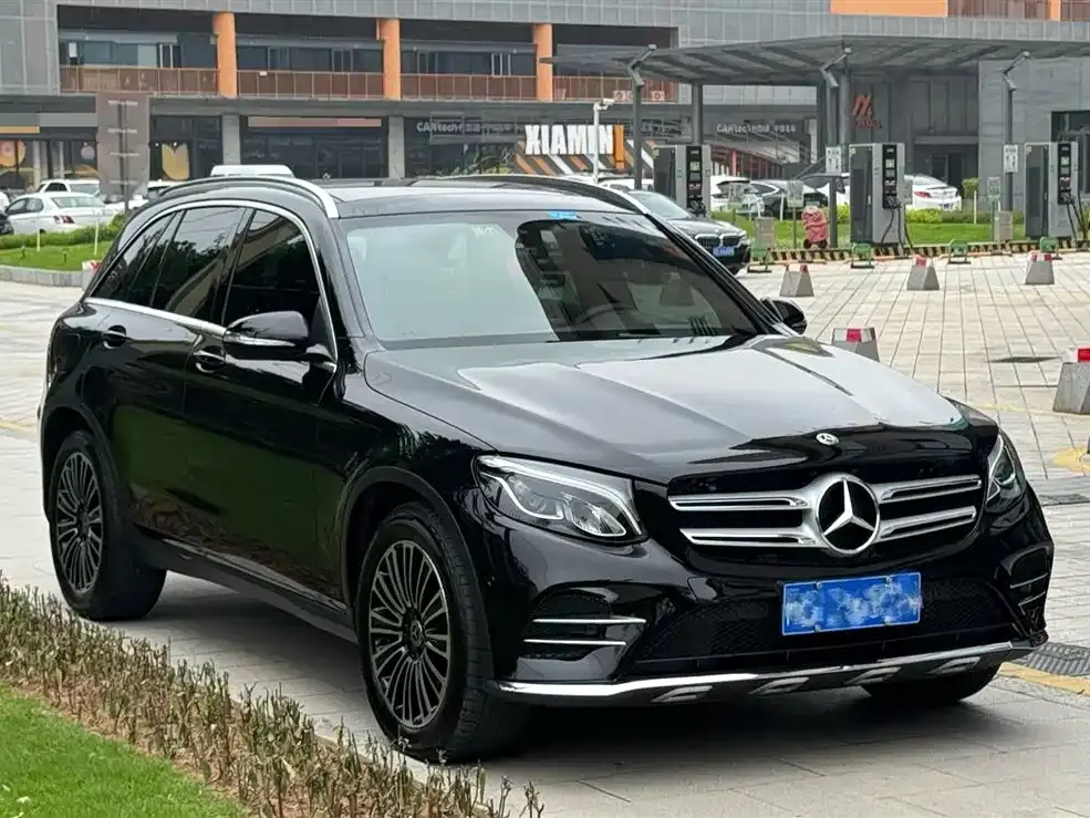 Mercedes-Benz GLC 2018 Facelift GLC 260 4MATIC Dynamic фото 3