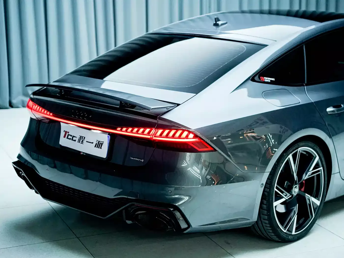 Audi A7 2022 55 TFSI quattro Premium фото 8