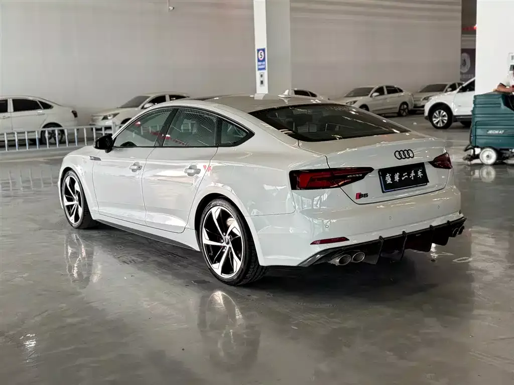 Audi A5 (Import) 2019 Sportback 40 TFSI Fashion фото 7