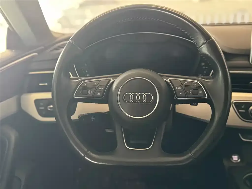 Audi A5 (Import) 2019 Sportback 40 TFSI Fashion фото 13