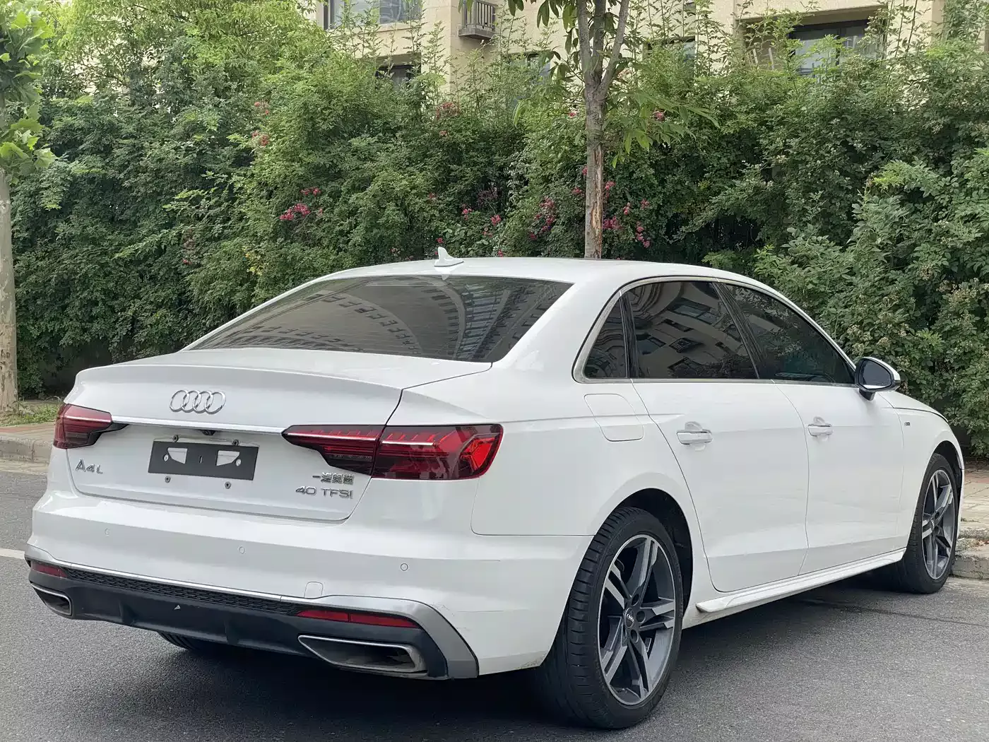Audi A4L 2020 40 TFSI Fashion Dynamic Edition фото 7