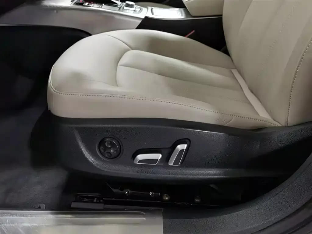 Audi A6L 2016 TFSI Technology фото 20