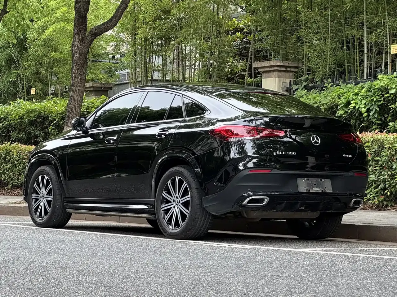 Mercedes-Benz GLE Coupe 2020 GLE 350 4MATIC Coupe SUV Luxury фото 4