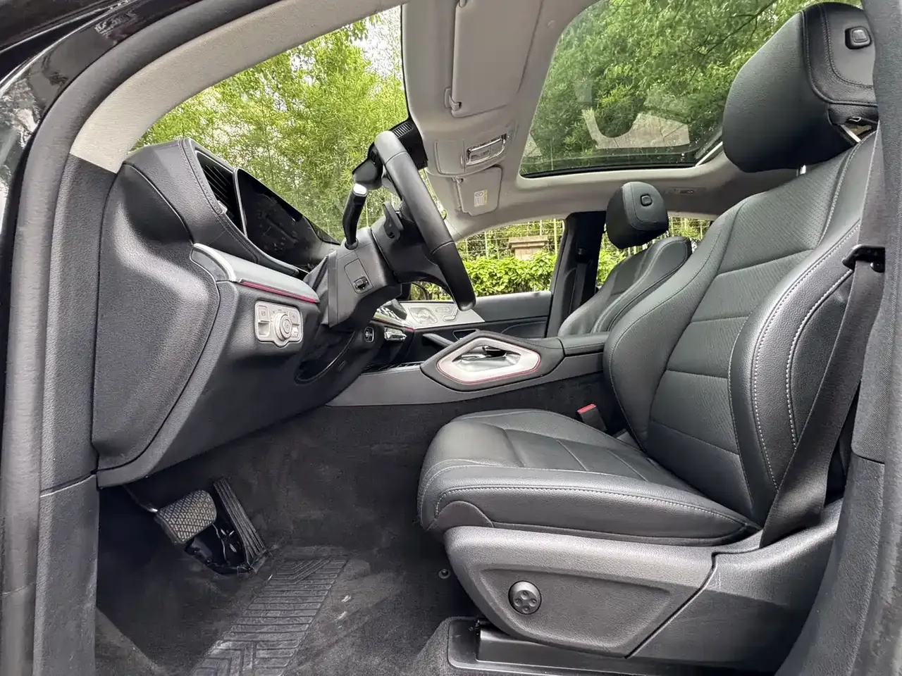 Mercedes-Benz GLE Coupe 2020 GLE 350 4MATIC Coupe SUV Luxury фото 8
