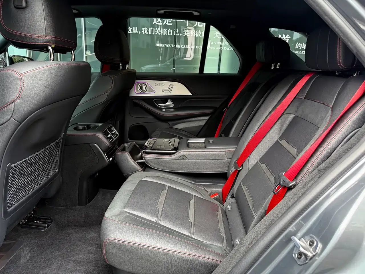 Mercedes-Benz GLE AMG 2024 AMG GLE 53 4MATIC+ фото 13