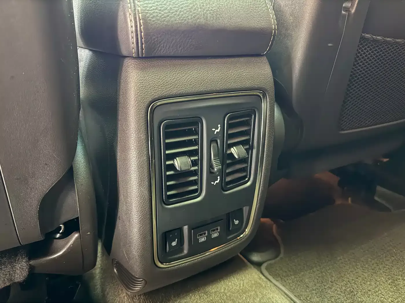 Jeep Grand Cherokee (Import) 2015 3.0L Flagship Prestige Edition фото 13