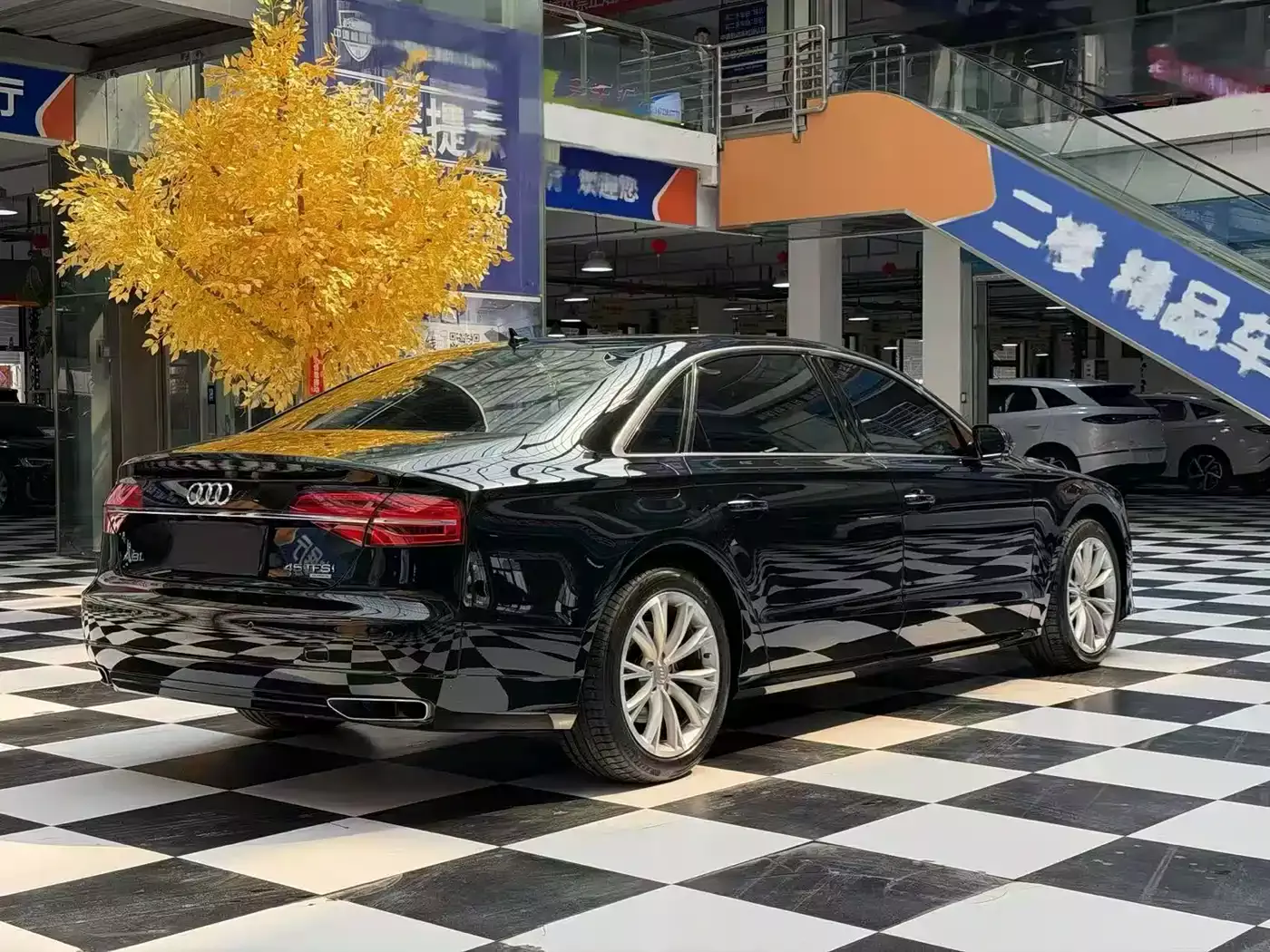 Audi A8 2017 A8L 45 TFSI quattro Leading Elite Edition фото 7
