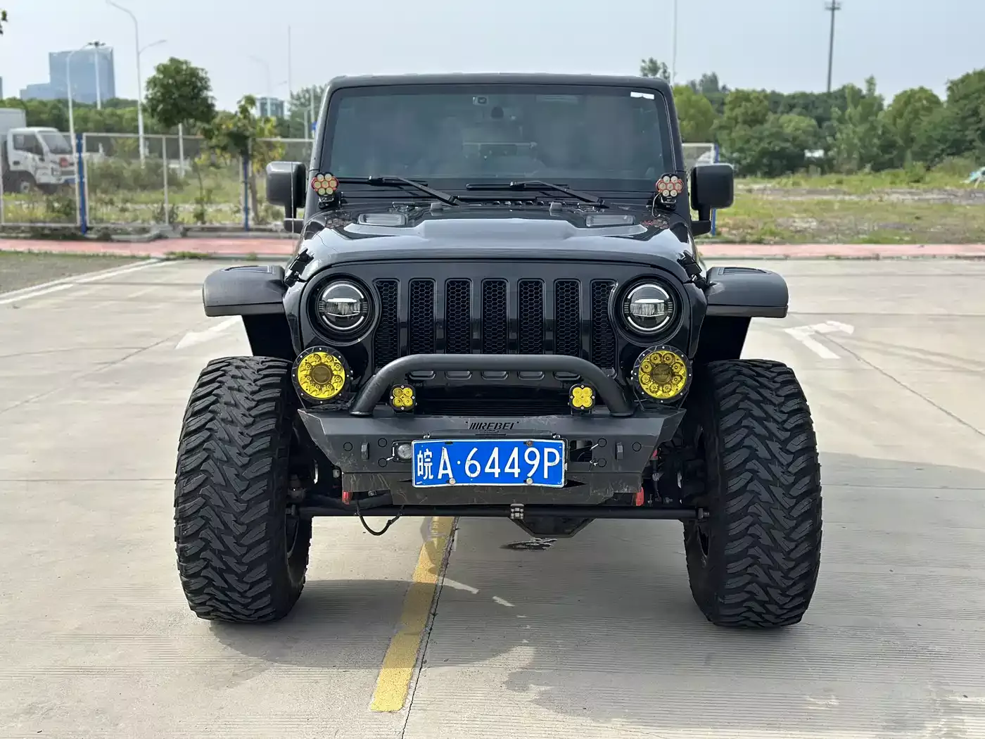 Jeep Wrangler 2013 3.6L Rubicon Two-Door фото 2
