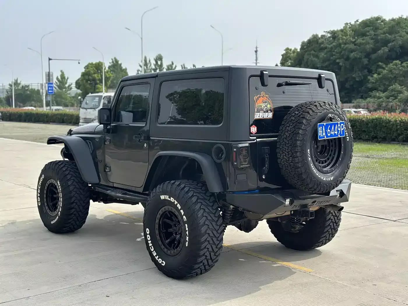 Jeep Wrangler 2013 3.6L Rubicon Two-Door фото 6