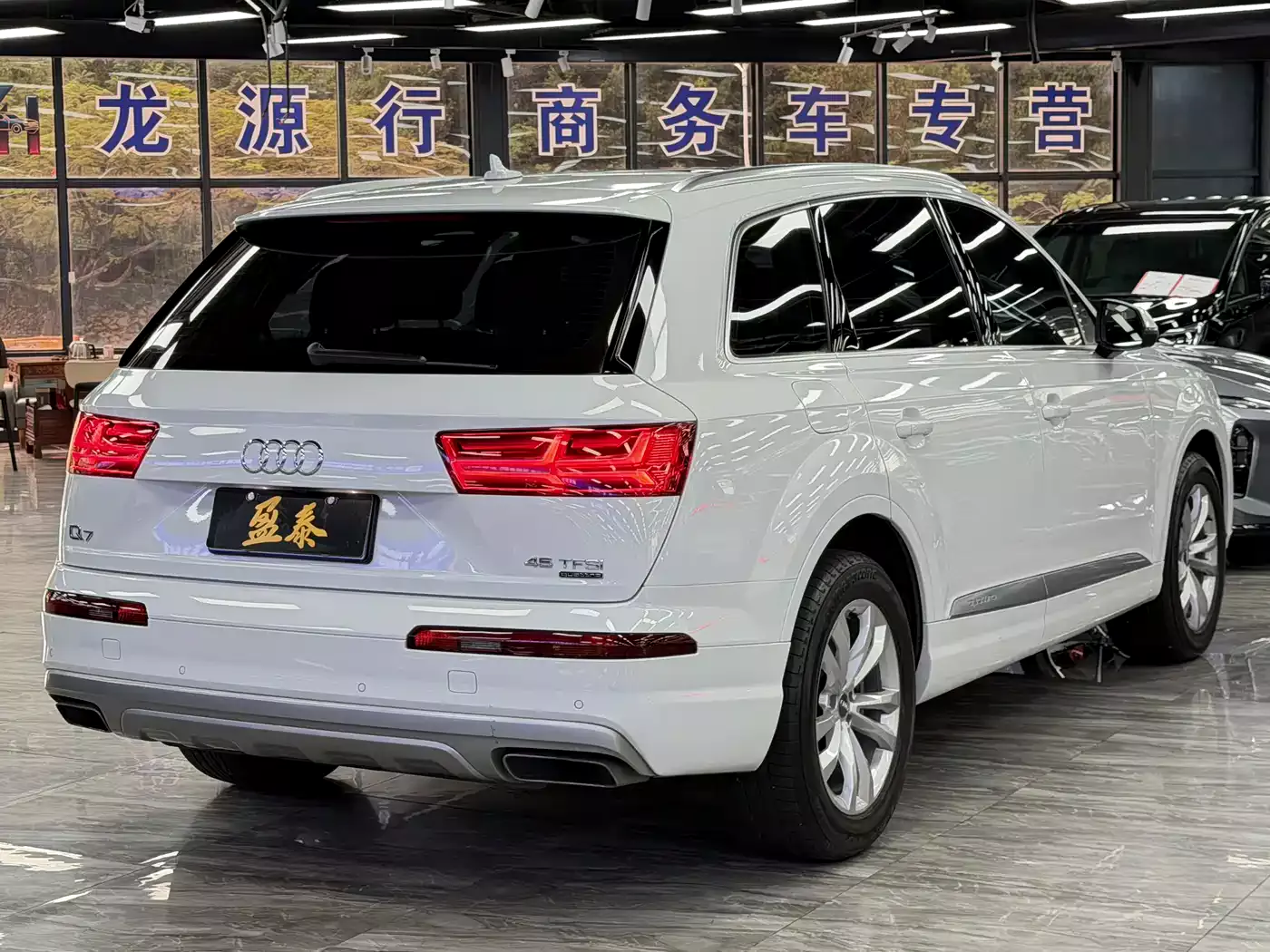 Audi Q7 2019 45 TFSI Comfort фото 7