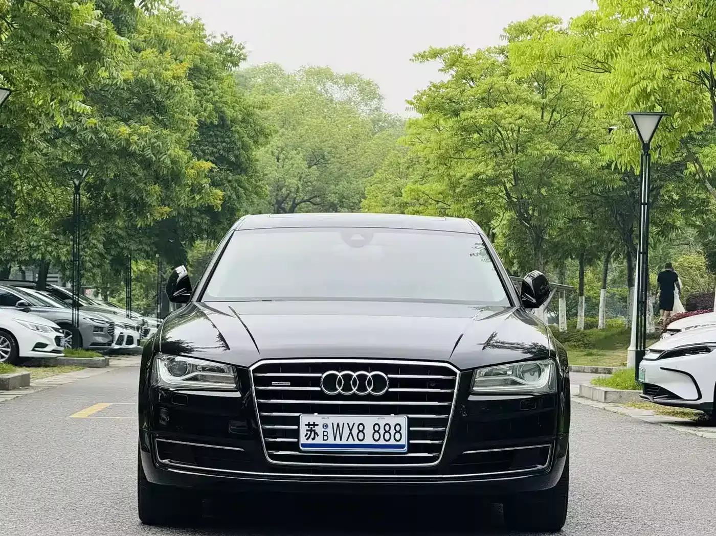 Audi A8 2016 A8L 45 TFSI quattro Fashion фото 2