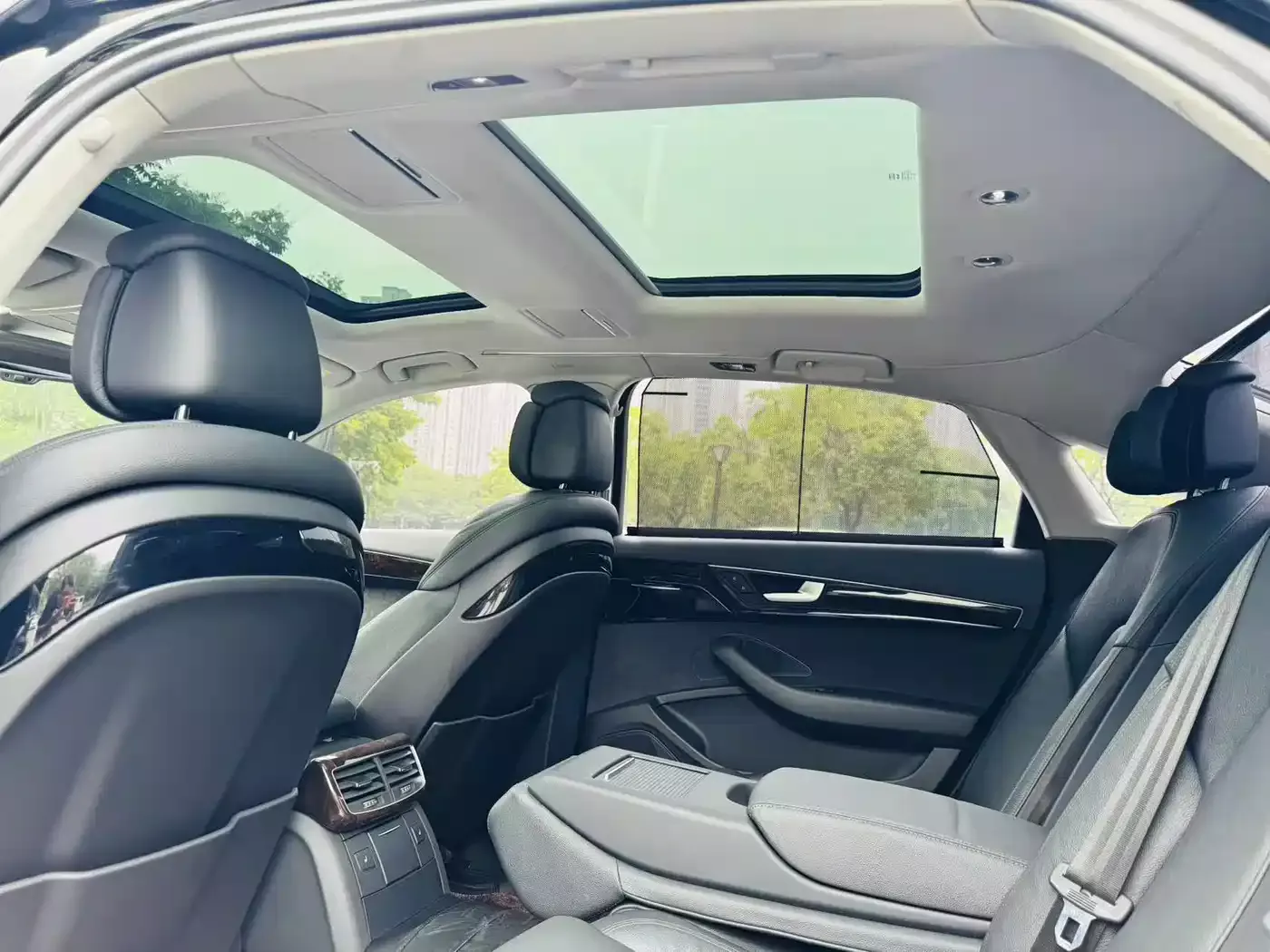 Audi A8 2016 A8L 45 TFSI quattro Fashion фото 10