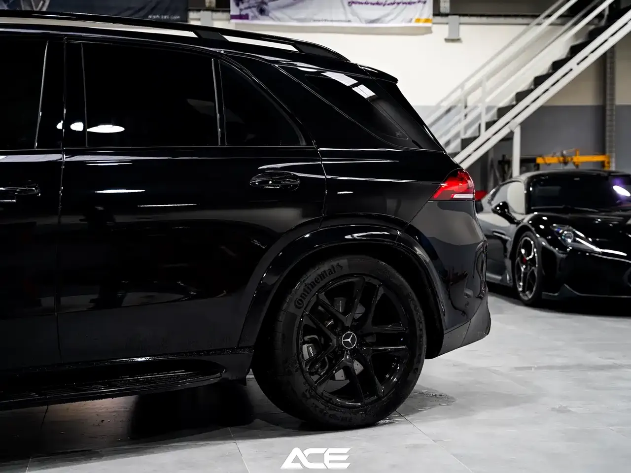 Mercedes-Benz GLE AMG 2020 AMG GLE 63 4MATIC+ фото 7