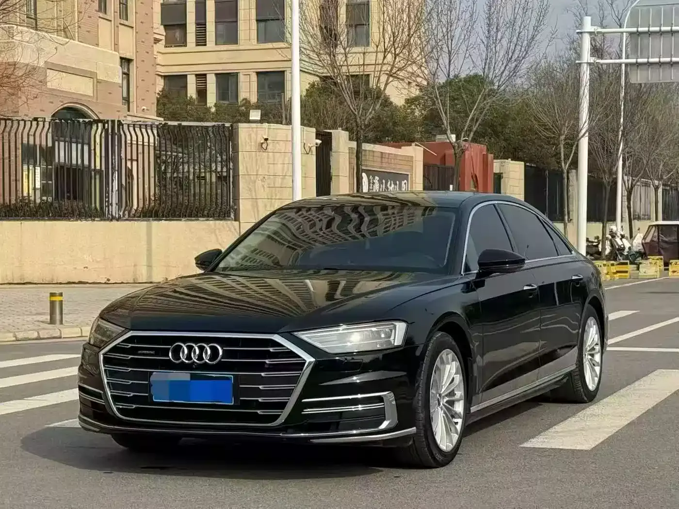 Audi A8 2018 A8L 55 TFSI quattro Launch Premium