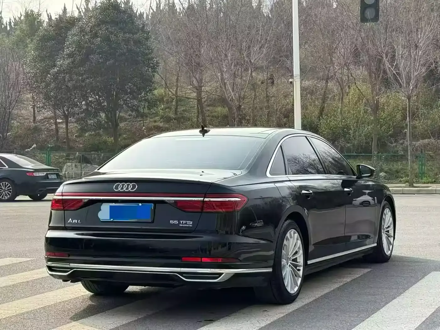 Audi A8 2018 A8L 55 TFSI quattro Launch Premium фото 9