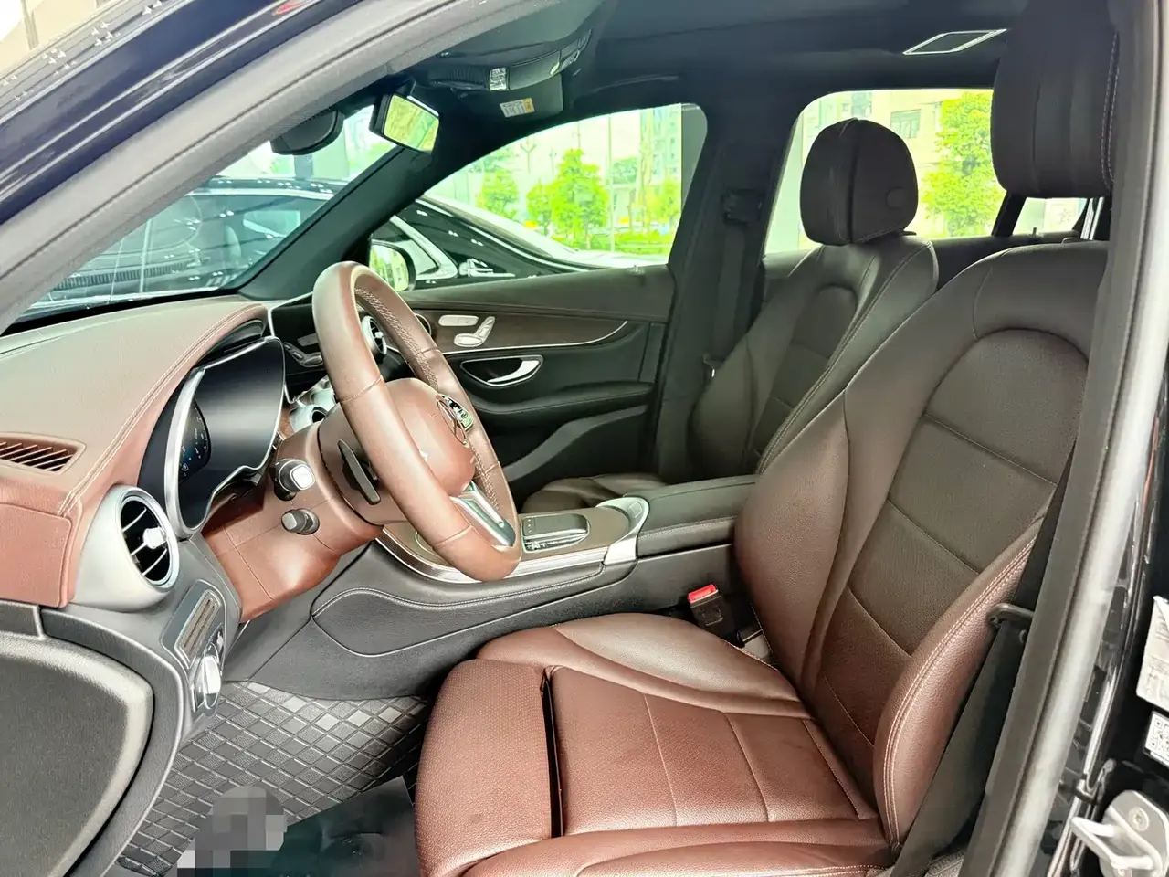 Mercedes-Benz GLC 2020 Facelift GLC 300 L 4MATIC Dynamic фото 4