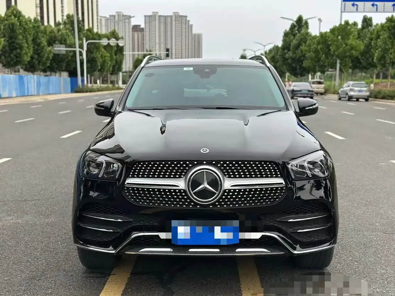 Mercedes-Benz GLE 2023 GLE 350 4MATIC Dynamic фото 2