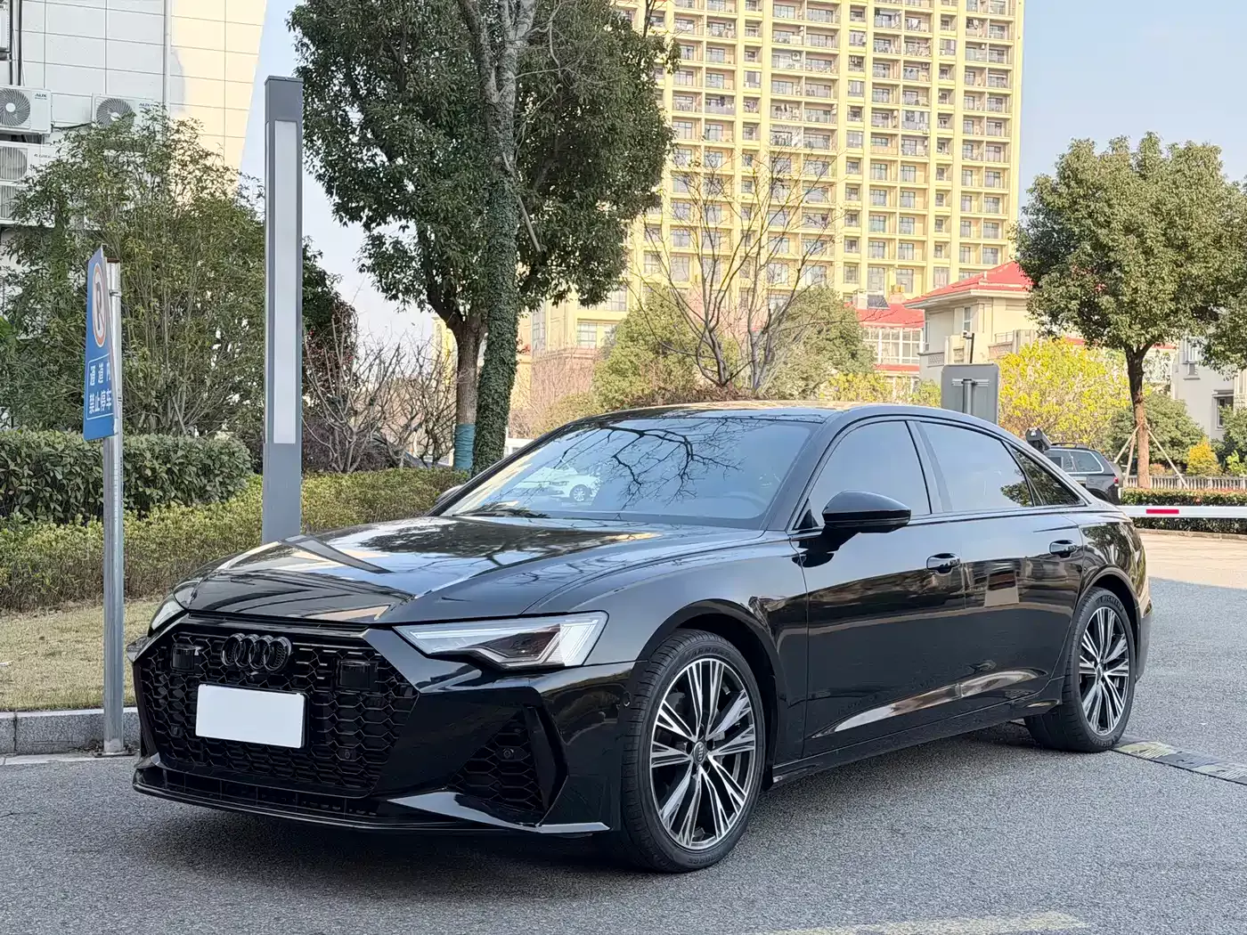 Audi A6L 2020 40 TFSI Luxury Elegance