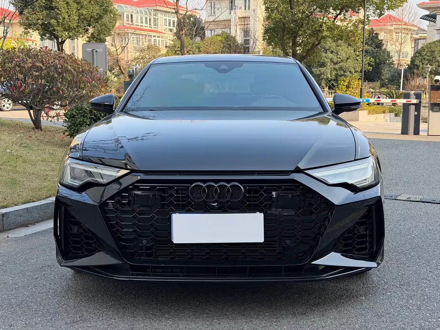 Audi A6L 2020 40 TFSI Luxury Elegance фото 2