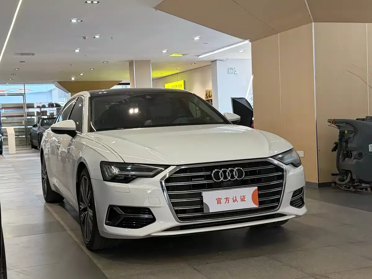 Audi A6L 2022 55 TFSI quattro Premium Dynamic фото 3