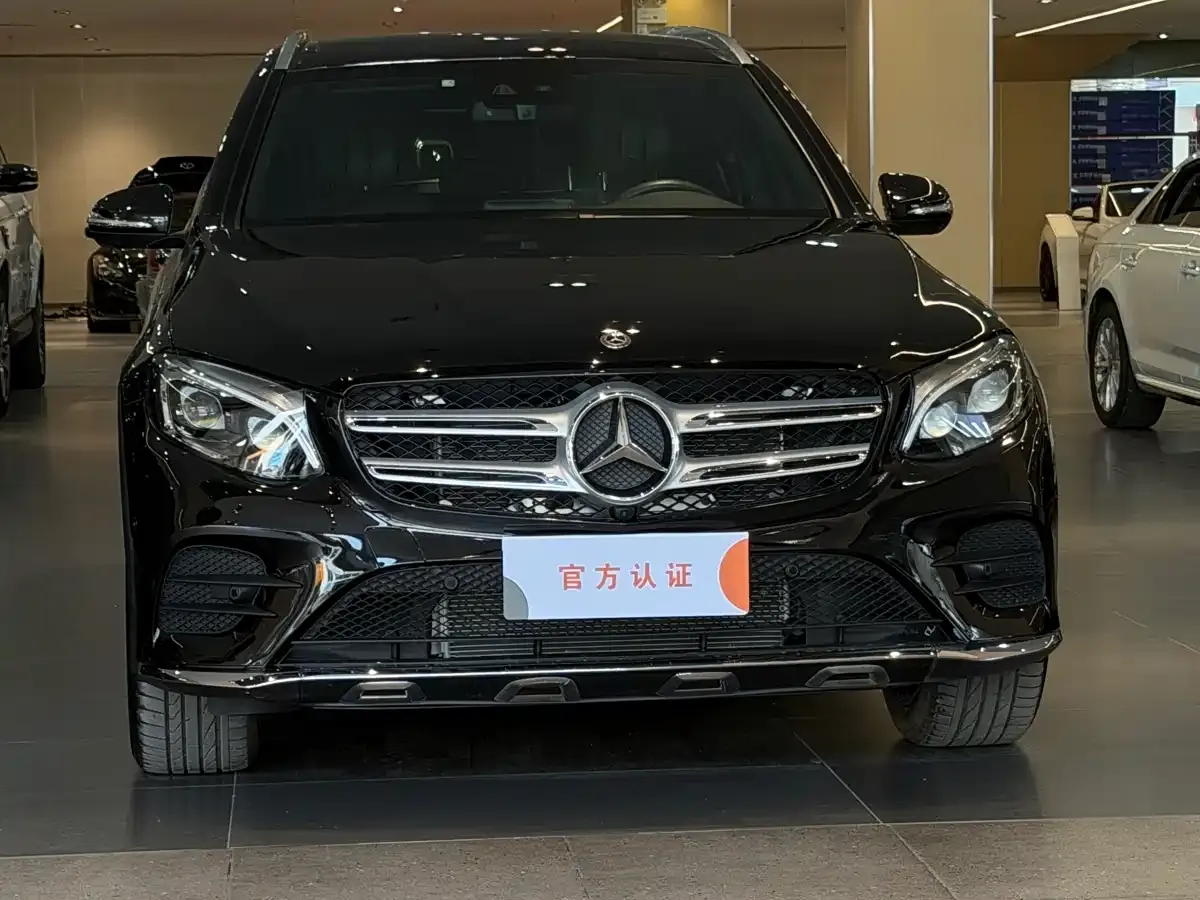 Mercedes-Benz GLC 2019 GLC 300 L 4MATIC Dynamic фото 2