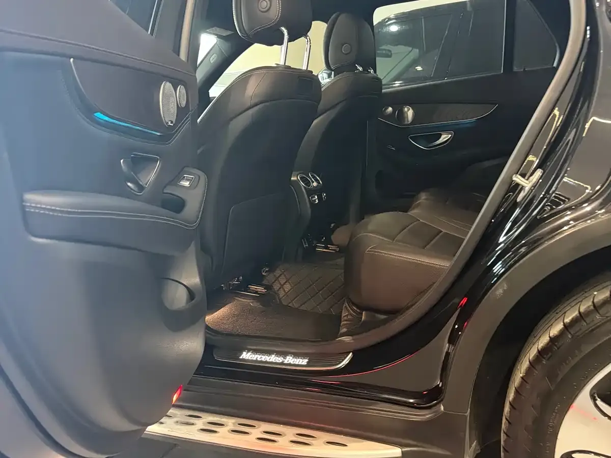 Mercedes-Benz GLC 2019 GLC 300 L 4MATIC Dynamic фото 7