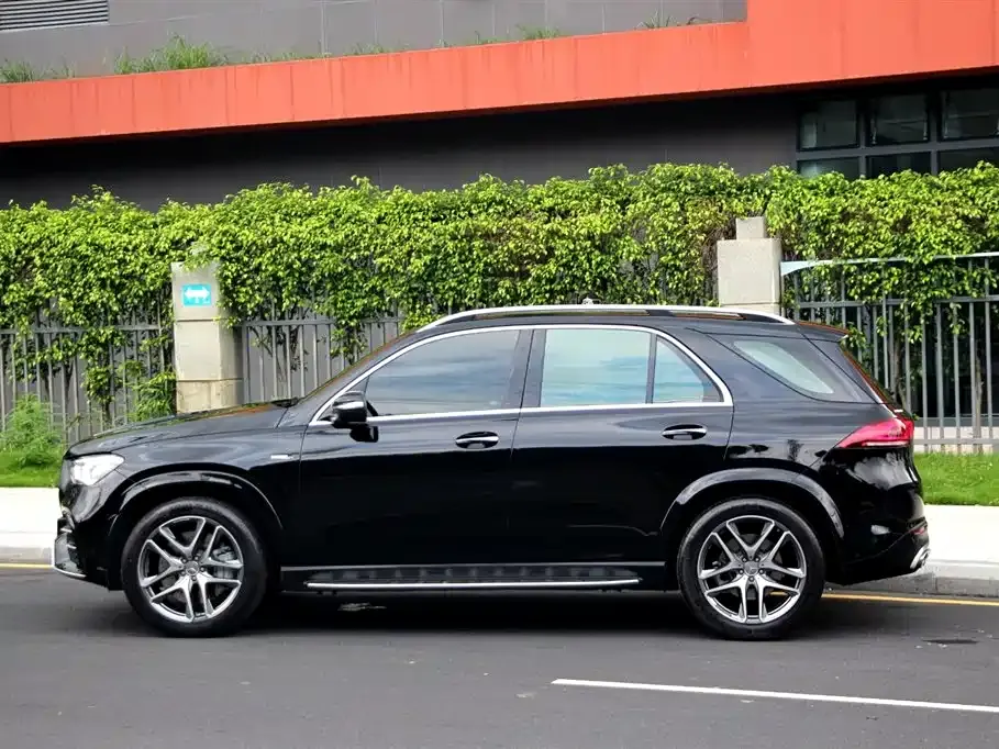 Mercedes-Benz GLE AMG 2023 AMG GLE 53 4MATIC+ фото 3