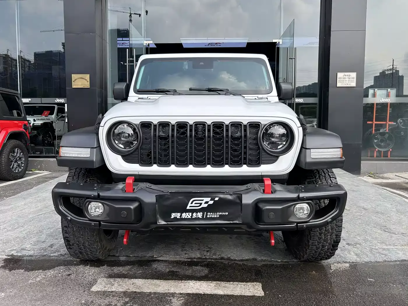 Jeep Wrangler 2024 2.0T Rubicon 4-door фото 2