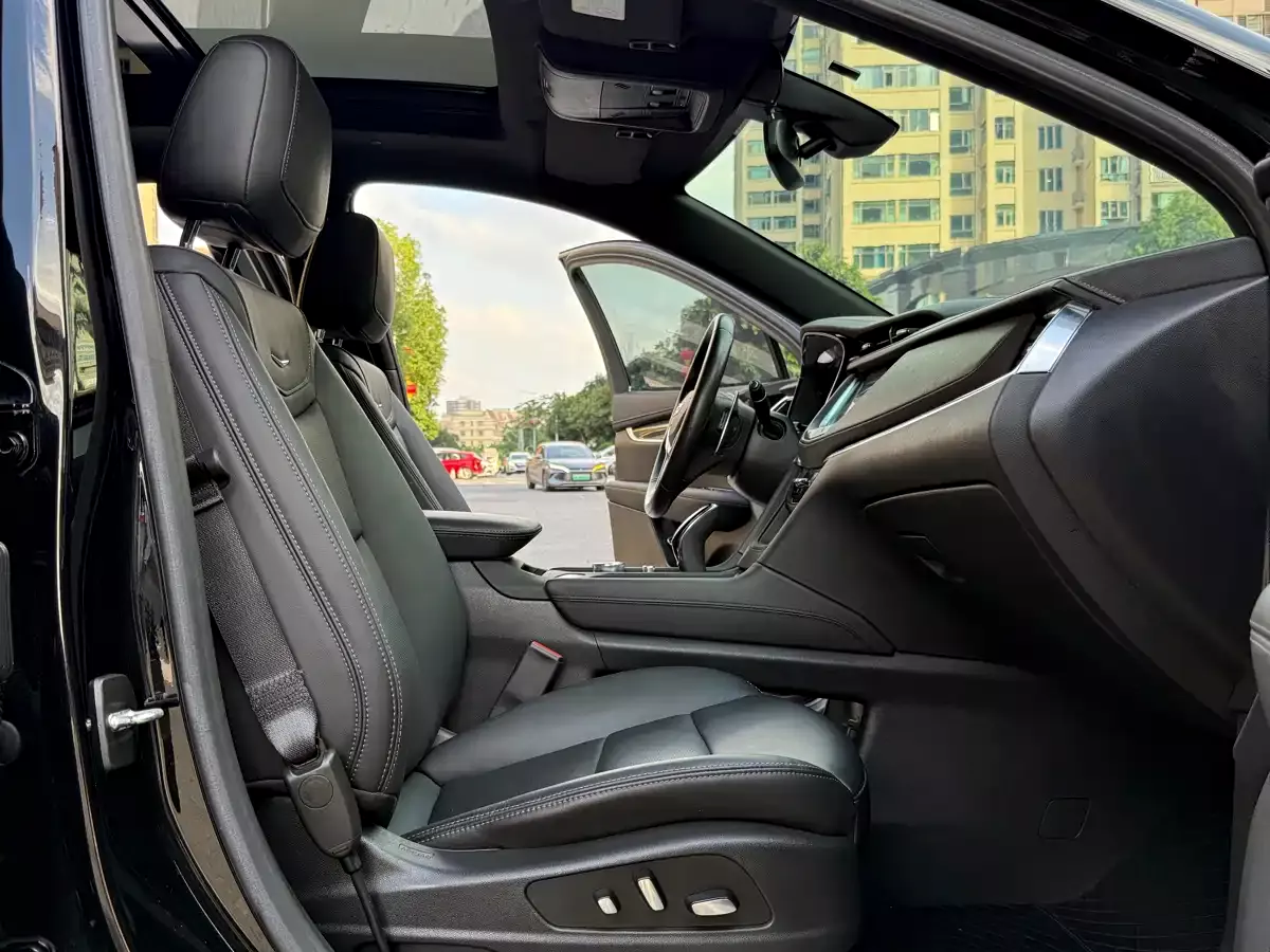 Cadillac XT5 2022 2.0T 4WD Premium фото 25