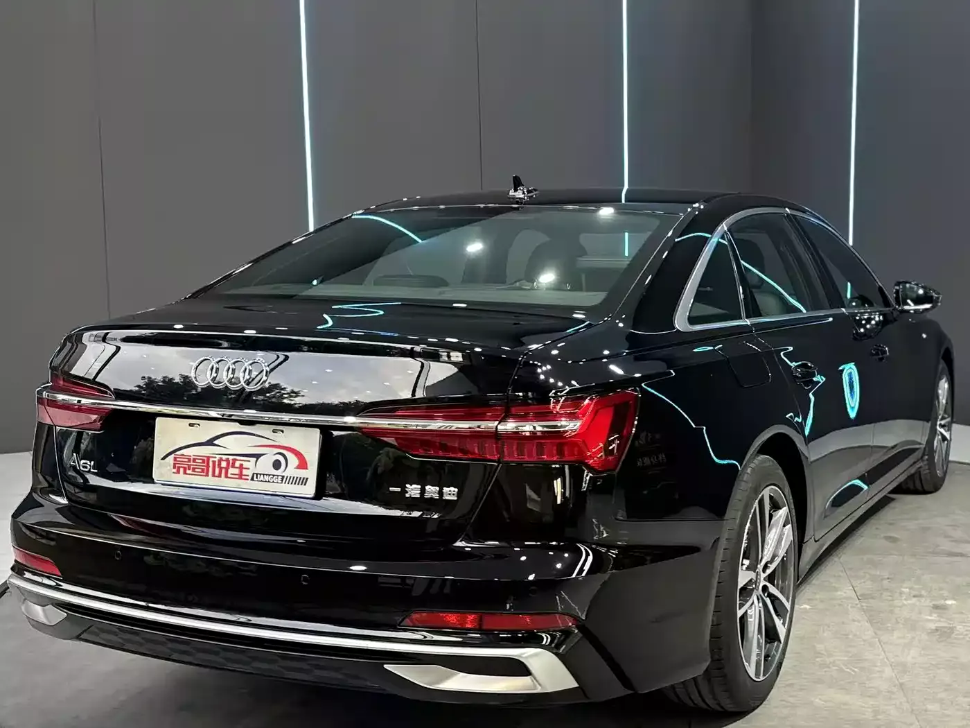 Audi A6L 2023 40 TFSI Luxury Dynamic фото 6