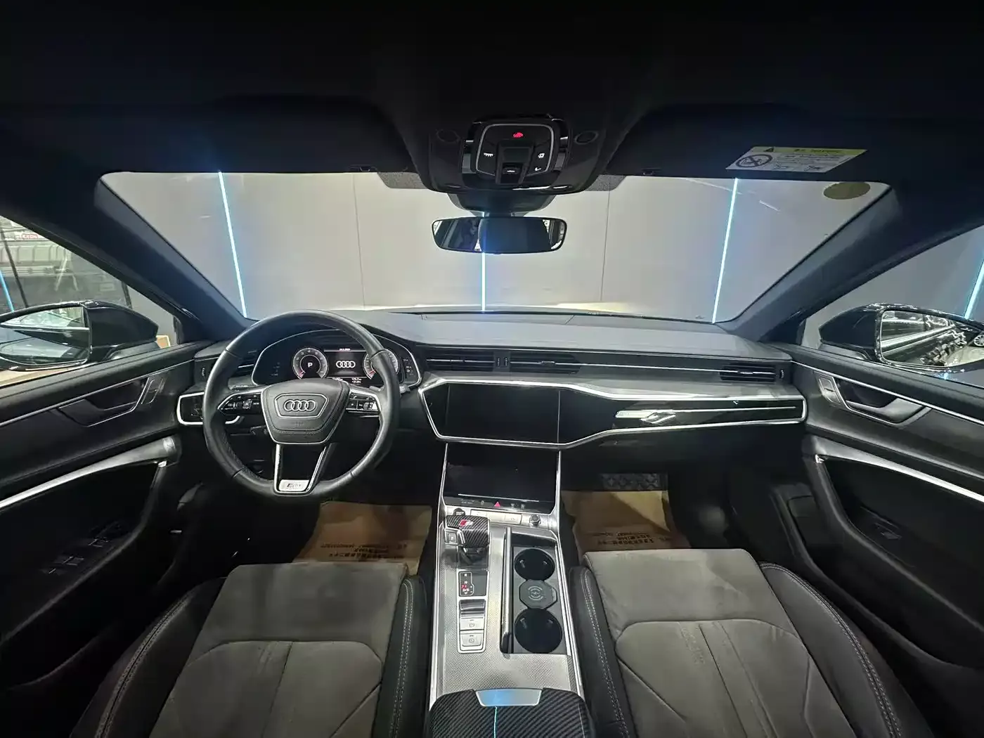 Audi A6L 2023 40 TFSI Luxury Dynamic фото 9