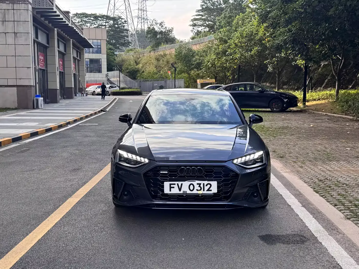 Audi A4L 2022 45 TFSI quattro Premium Dynamic фото 2
