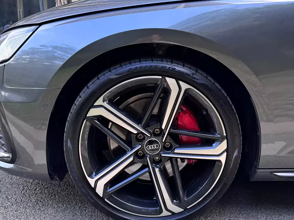 Audi A4L 2022 45 TFSI quattro Premium Dynamic фото 21